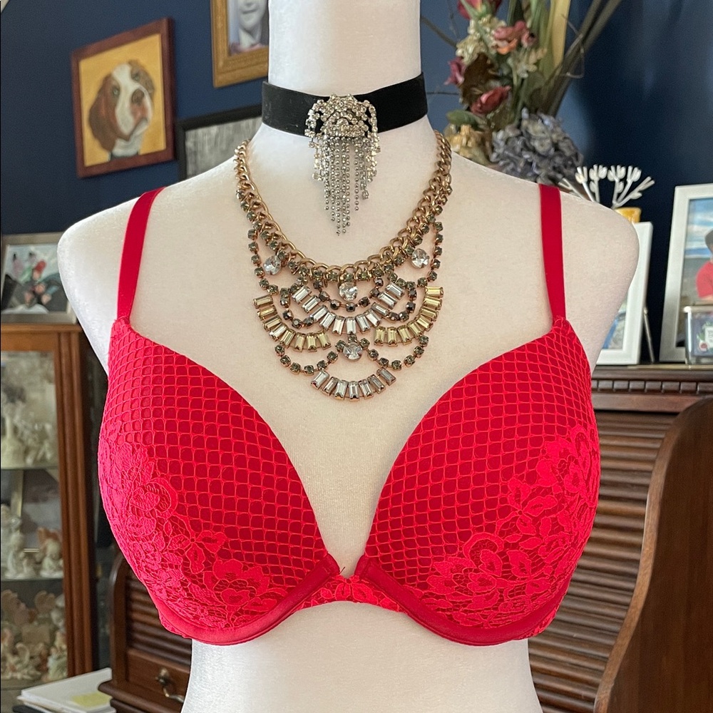 Very Sexy Push-Up Bra by Victoria’s Secret
